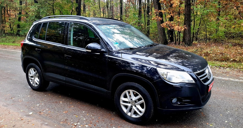 Volkswagen Tiguan cena 38800 przebieg: 105000, rok produkcji 2011 z Czarnków małe 232